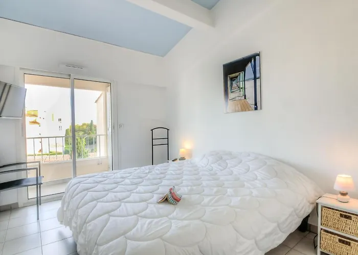 Bella Vista By Interhome Agde